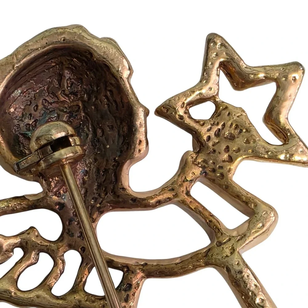 Vintage Gold Tone Angel Holding‎ Star Brooch Pin Celestial Cherub Jewelry